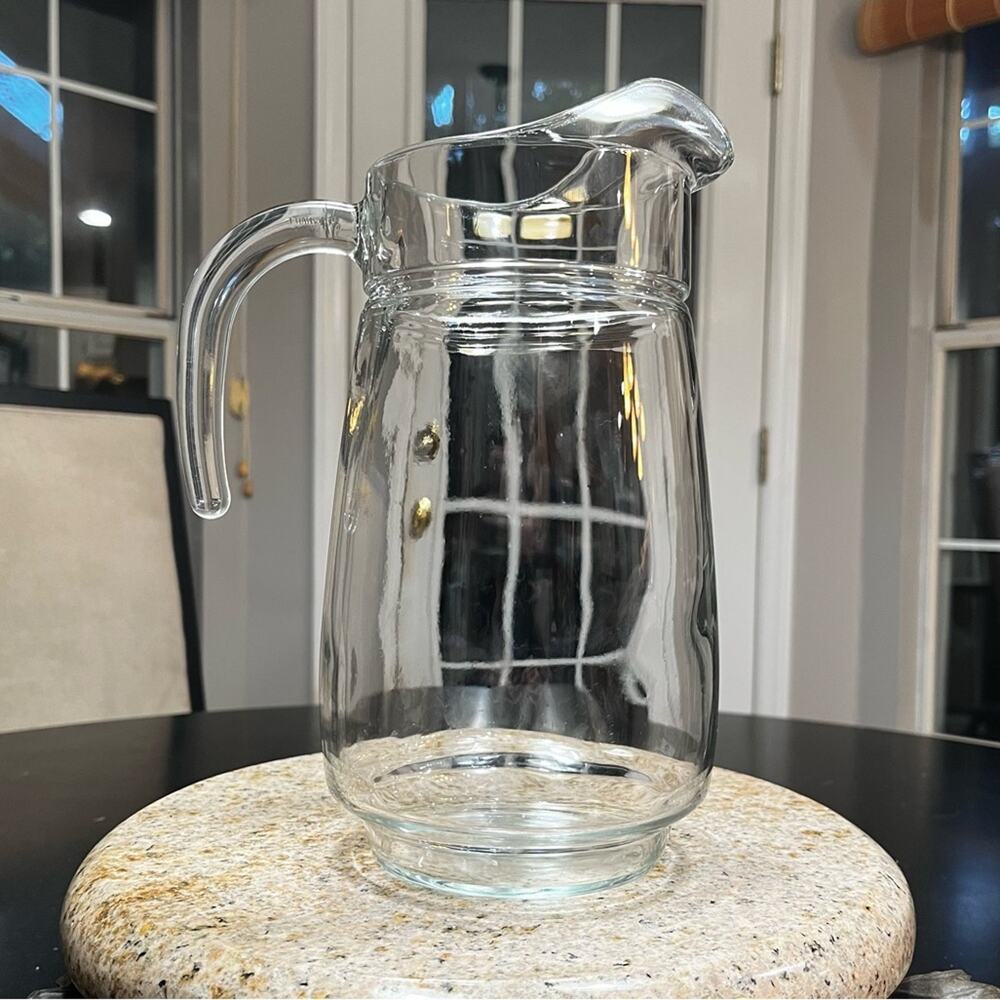 NEW Williams Sonoma Arcoroc Vintage Glass Serving Pitcher Handle Barware 50 oz